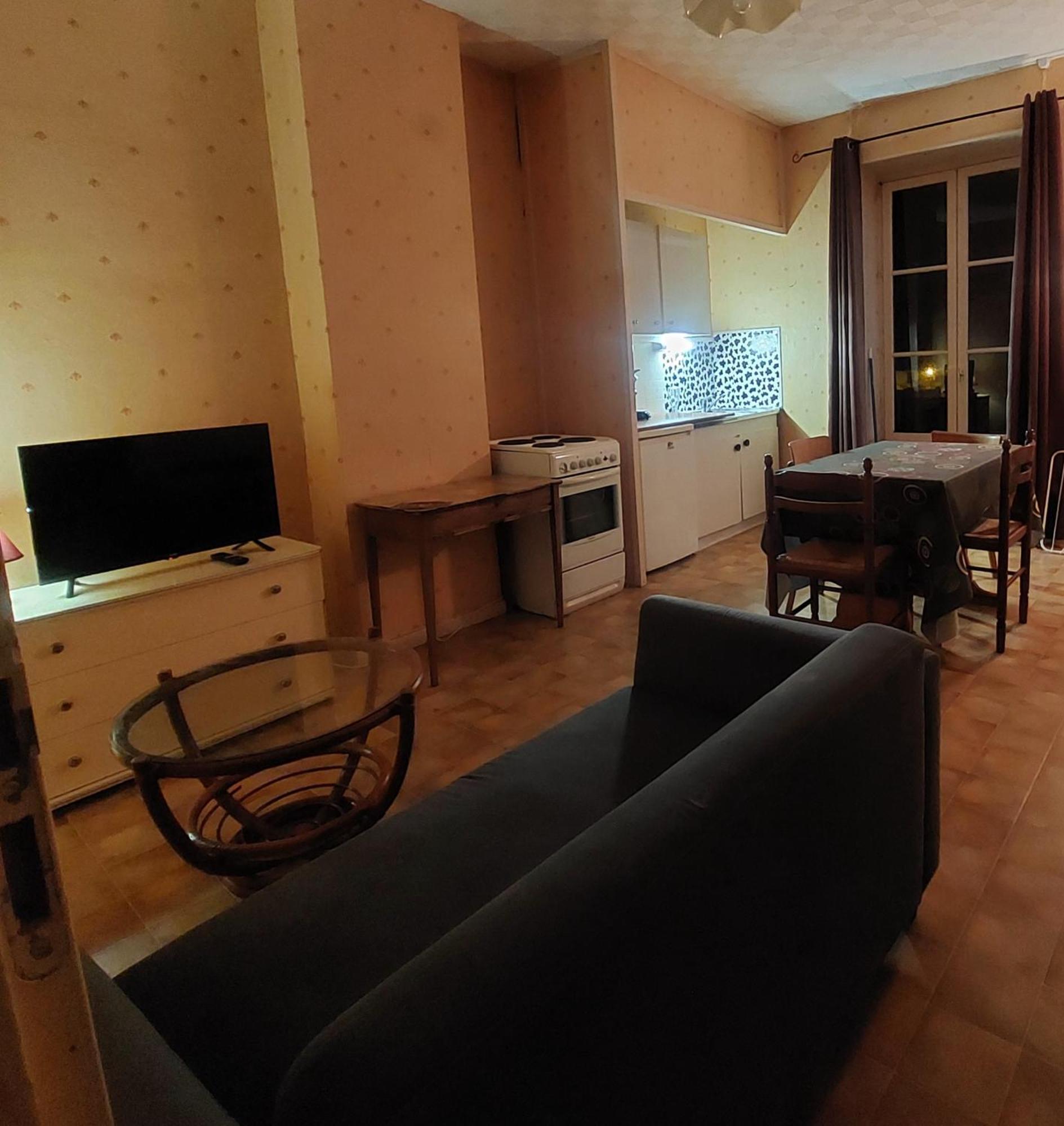 Les Hortensias Studio 6 Бурбонн-ле-Бен Экстерьер фото